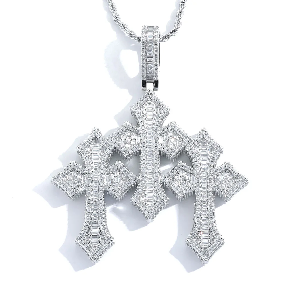 Joyería de Hip Hop, colgante de cristal de tres cruces helado Retro clásico, colgante de Cruz con dije de diamante Baguette brillante de gran tamaño