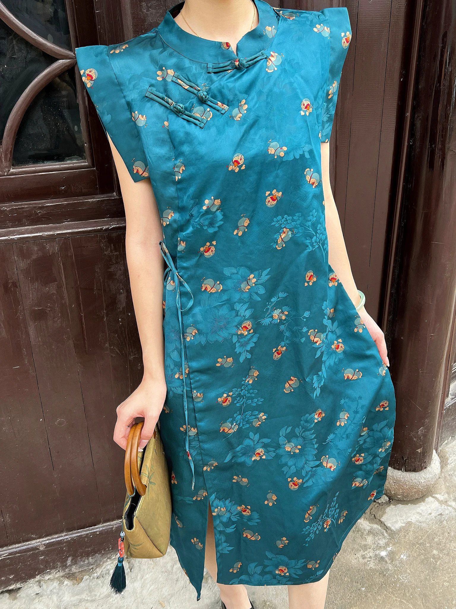 

100% шелковое платье-ципао DingDing с длинными рукавами, летнее, модное, женское, шелковистое и комфортное