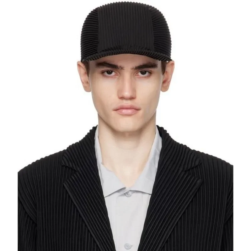 Duck Cap Men  Pleated 2026 Summer Simple Baseball Cap Fashion Boy Trend Wear Black Hat 52-62cm Elastic Rubber Band Design