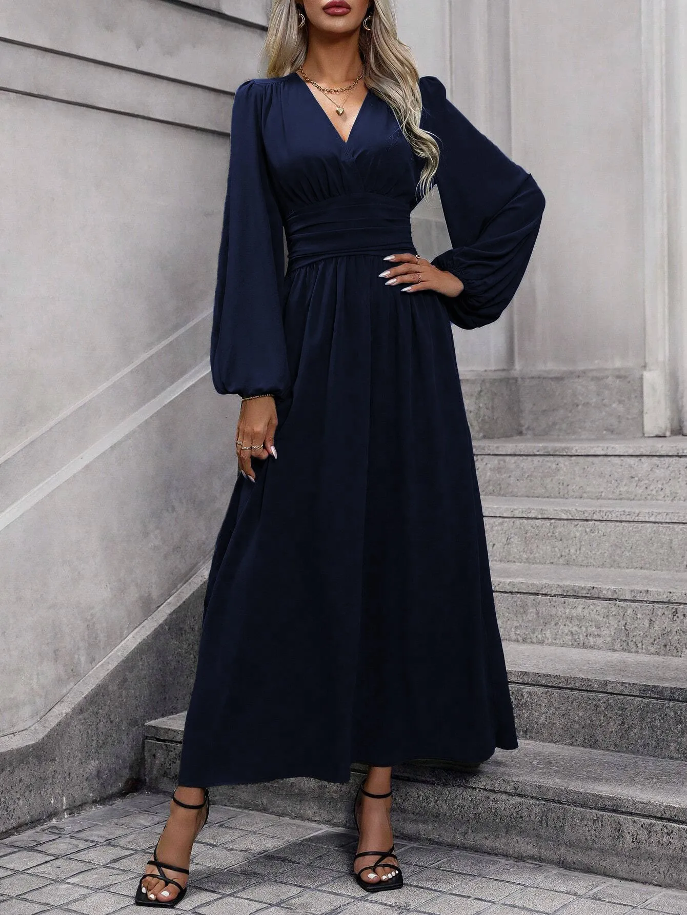 Französisches Retro-Kleid mit Laternenärmeln und Schlitz für Damen, Winter 2025, Strick-Bodycon-Maxikleid – Detail 14