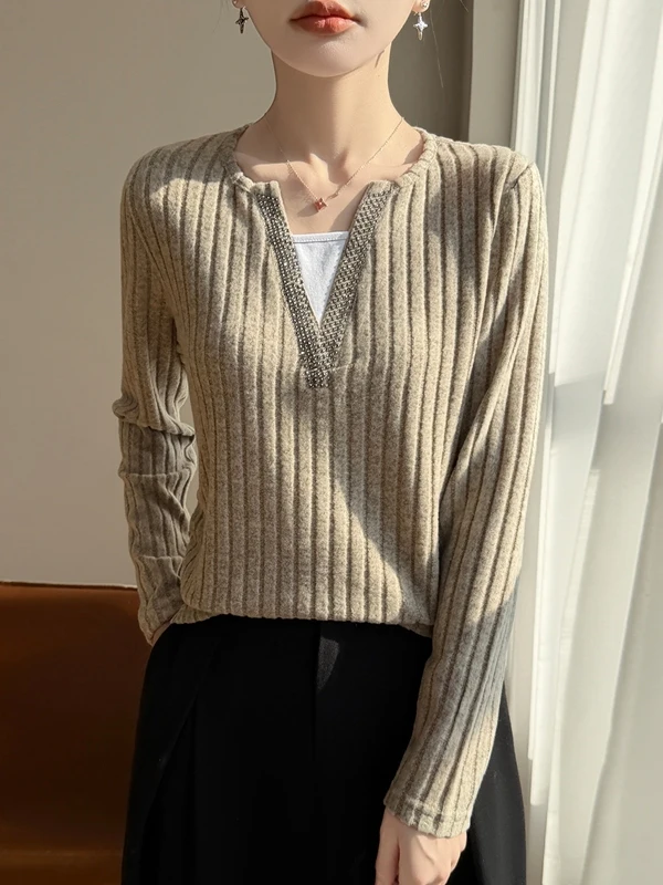 Spring Autumn Loose Women's Knitted V-neck Long Sleeve Fashionable Base Layer Diamond Heat-Insulating Soft Casual Style
