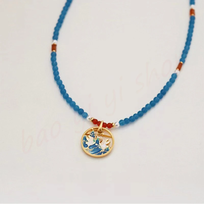 

Chinese style crane necklace, landscape painting, ancient style chain, exquisite, auspicious