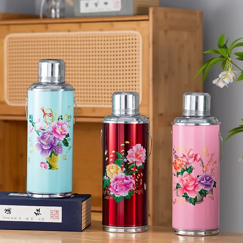 Small Thermos Household Retro Nostalgic Thermos Old-fashioned Red Iron Sheet Glass Inner  Wedding