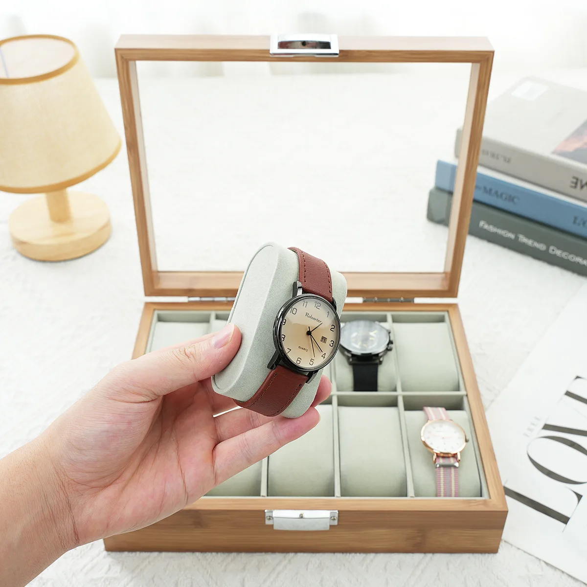 

New Chinese-style bamboo and wood watch packaging box, watch jewelry collection box with multiple watch positions for storage