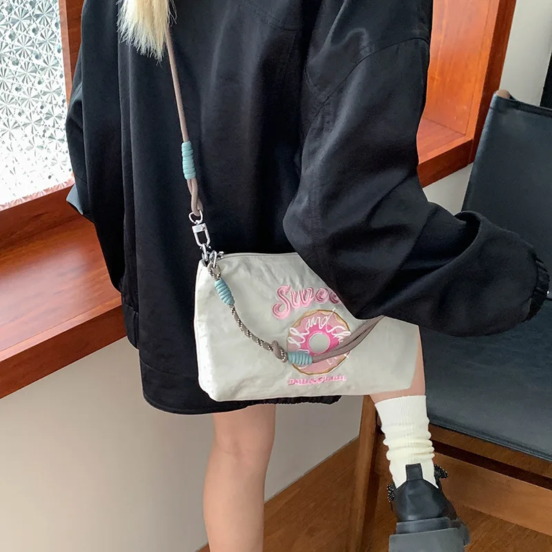 

Embroidery Small Square Bags Crossbody Bag for Women Shoulder Bags Mobile Phone Bag for Women Purse and Handbag Designer Bag Sac