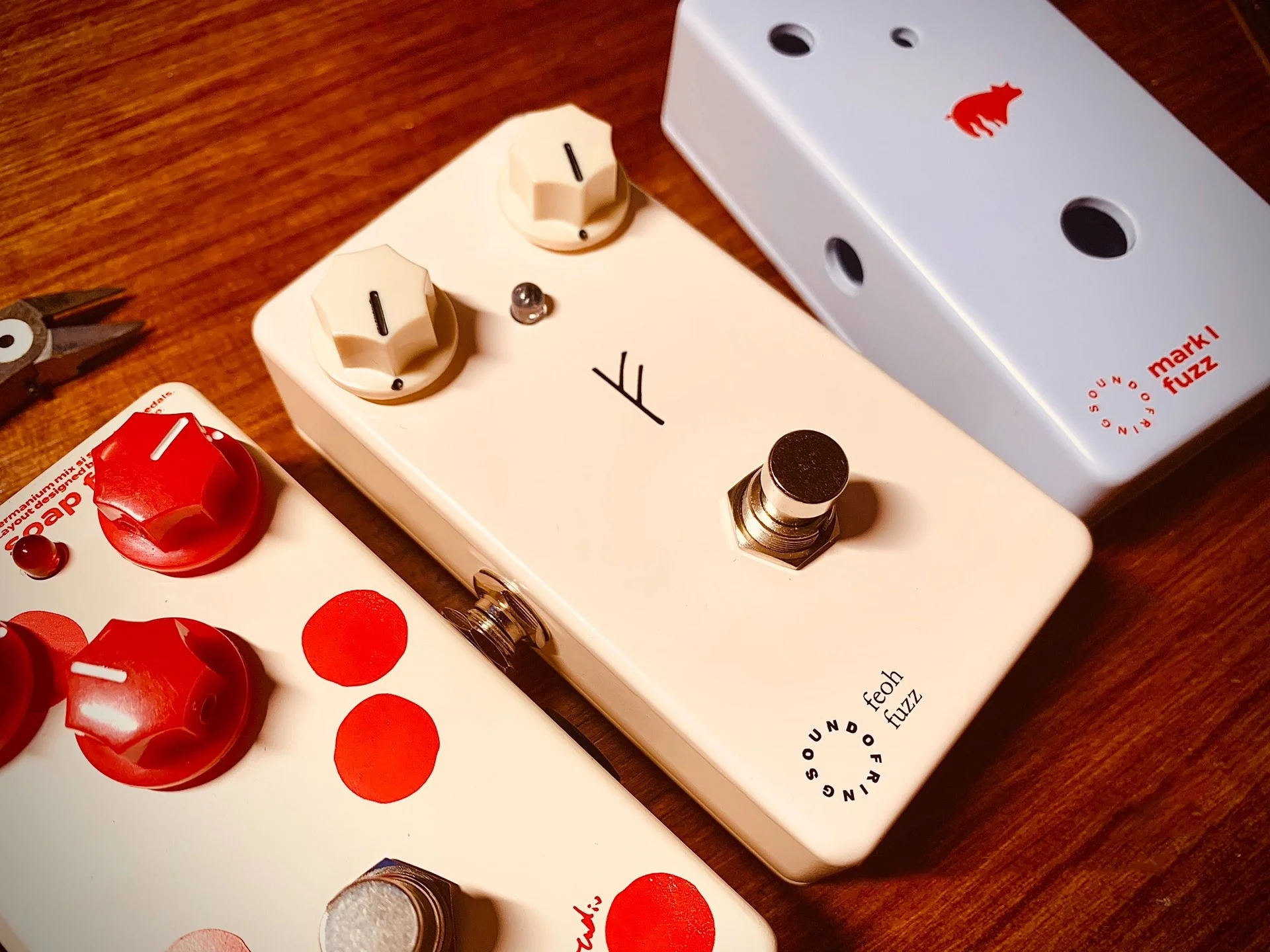 

LILT Guitar Pedal Devi Ever Hyperion Edition Fioh Fuzz