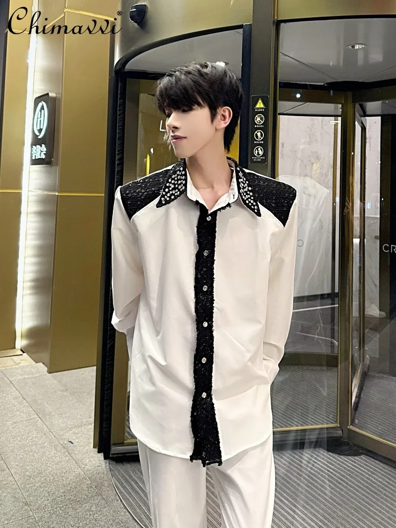 Camisa branca de manga comprida para homens, strass pesados, moda coreana, ajuste solto, bonito, bloqueio de cores, patchwork, outono 2025
