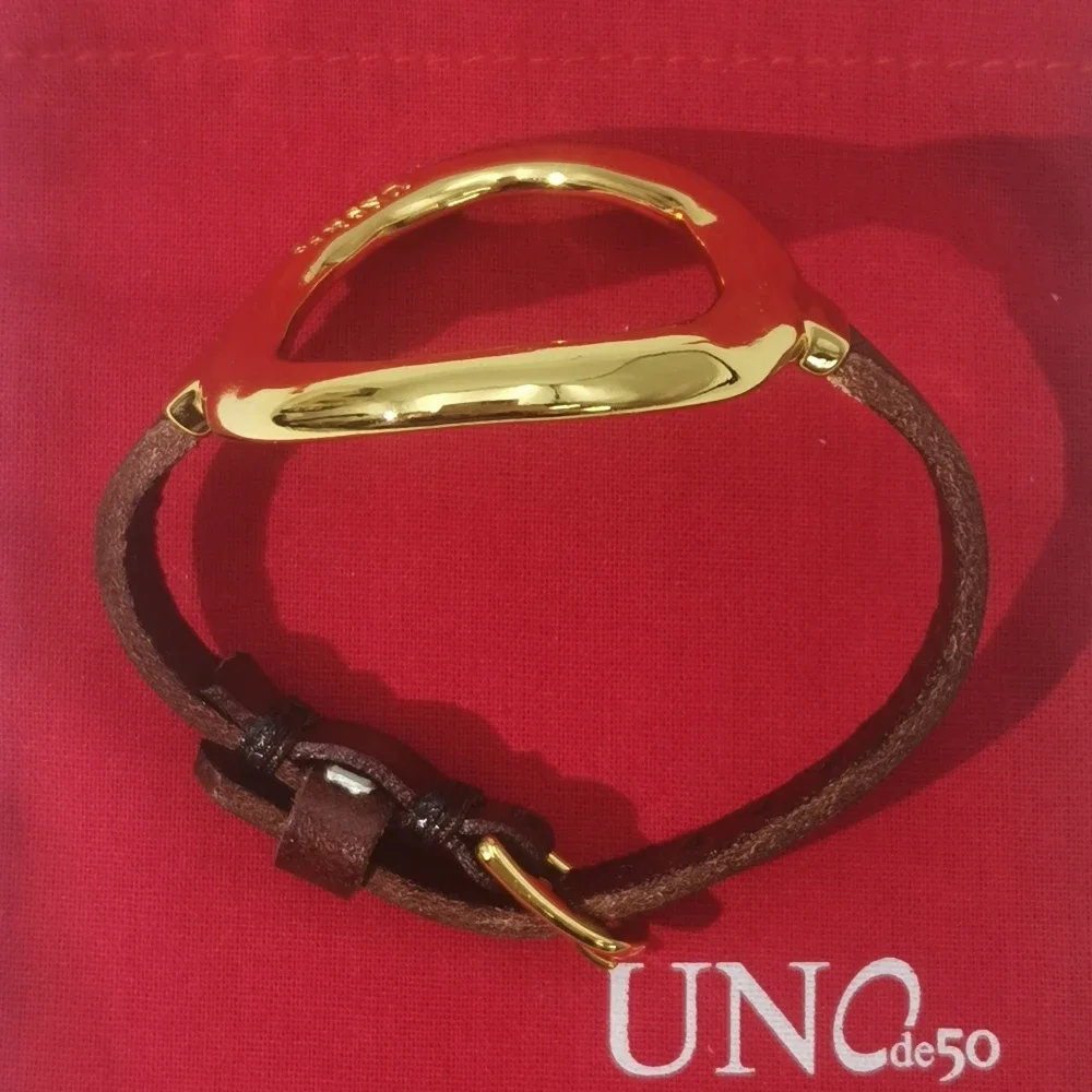 2024 New Spain UNOde Unique Hip Hop Style Gold Elliptical Ring Bracelet Couple Essential Decorative Jewelry Gift Bag