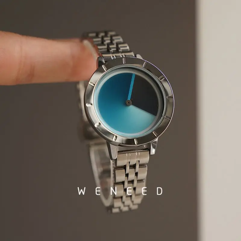 

Blue gradual change ladies watch women new niche fashion personality design waterproof trend quartz watch luxury birthday gift