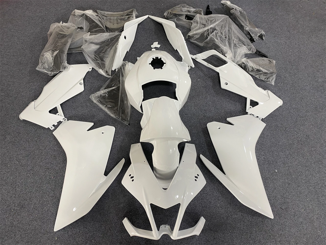 aprilia rs 50 plastics - Buy aprilia rs 50 plastics with free