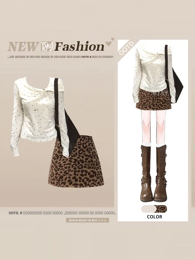 

Комплект из двух предметов: облегающая футболка с длинным рукавом и круглым вырезом, короткая юбка с леопардовым принтом, весенняя мода, женская юбка с высокой талией и расклешенным подолом