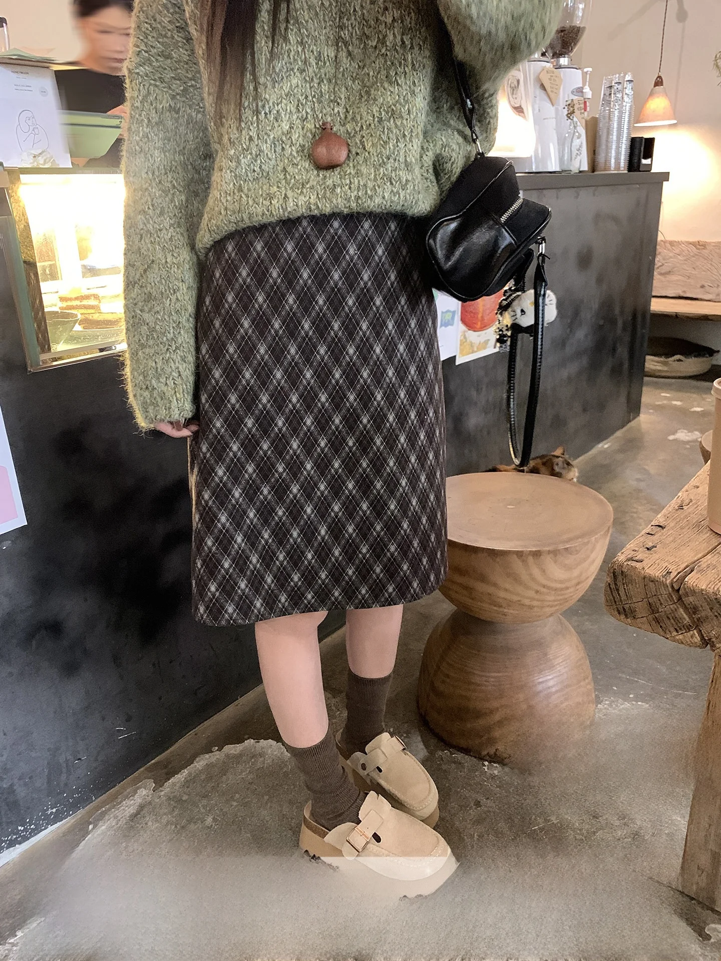 

Юбка миди с высокой талией, женская, в корейском стиле, универсальная, удобная, из смесового полиэстера, А-силуэт, для повседневной носки, работы и свиданий