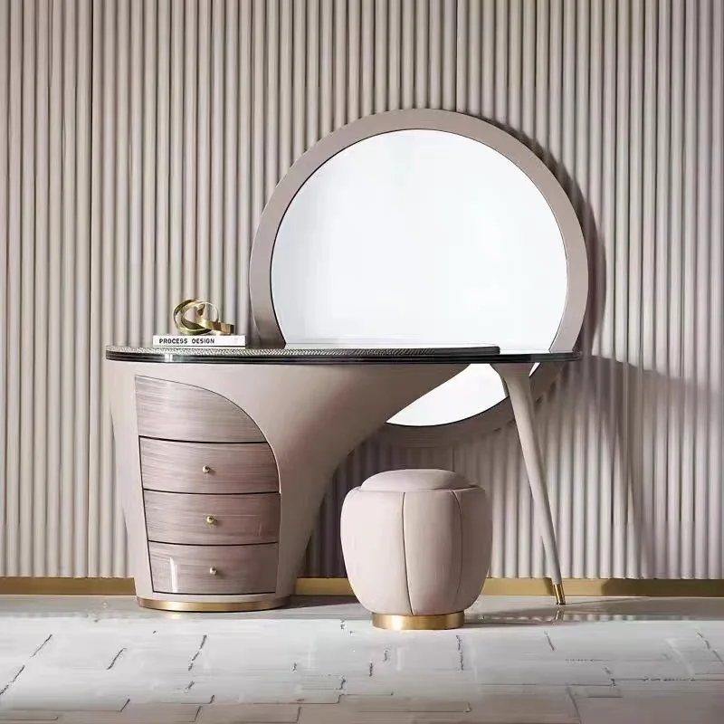 Light luxury villa, bedroom dresser, Italian high-end sense, makeup table with lamp