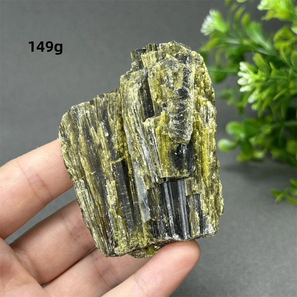 Natural Green Tourmaline Native Mineral Specimen Collection Aura Healing Meditation Energy Chakra Gemstone Home Furnishing Gift