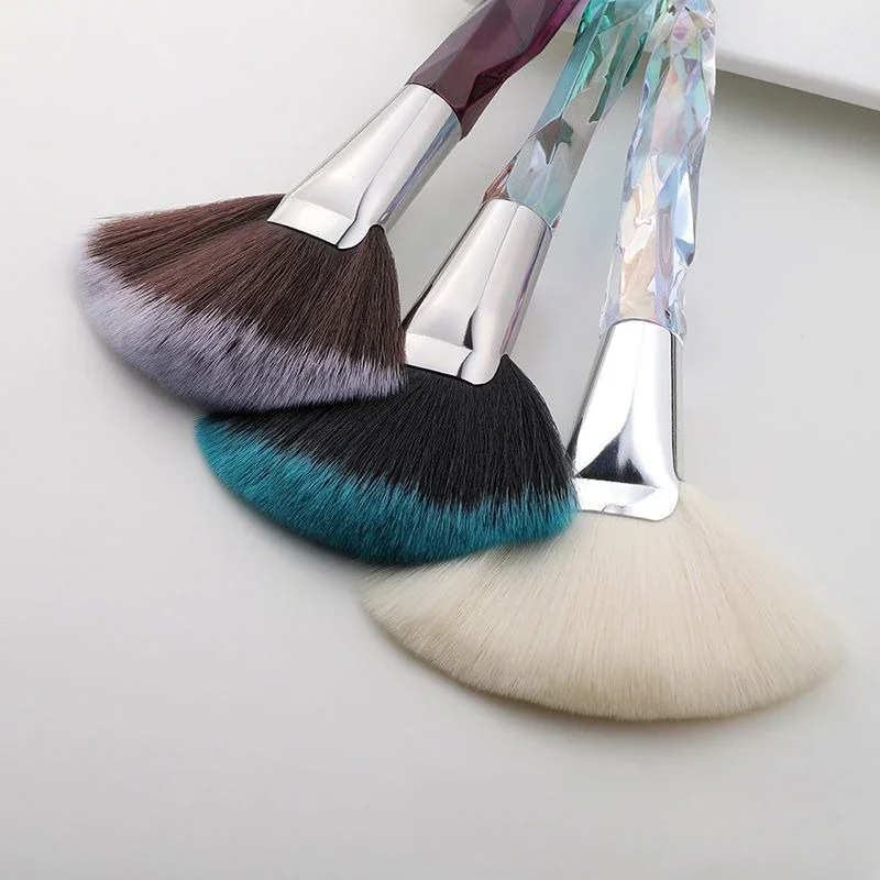 Fan Shape Makeup Brush with Nylon Bristles & Diamond Handle - Facial Tool for All Skin Types Dual-Use Nail Dust Cleaner