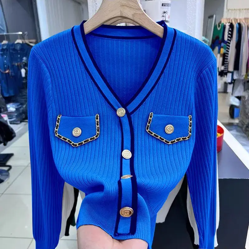 Temperament V Neck Knitting Slim Short Sweaters Spring Autumn New Long Sleeve Button Pullovers Fashion Elegant Women Clothing