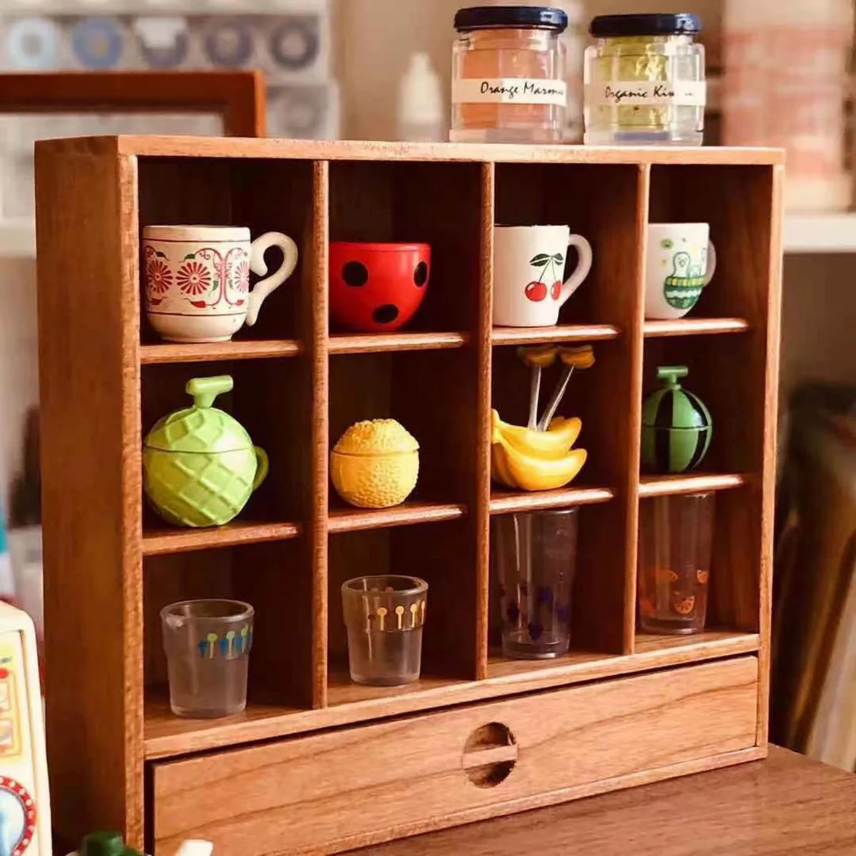 1/6 Cup Holder Storage Rack Solid Wood Mini Bookcase Cabinet Doll House Mini Model Studying Room Accessories B