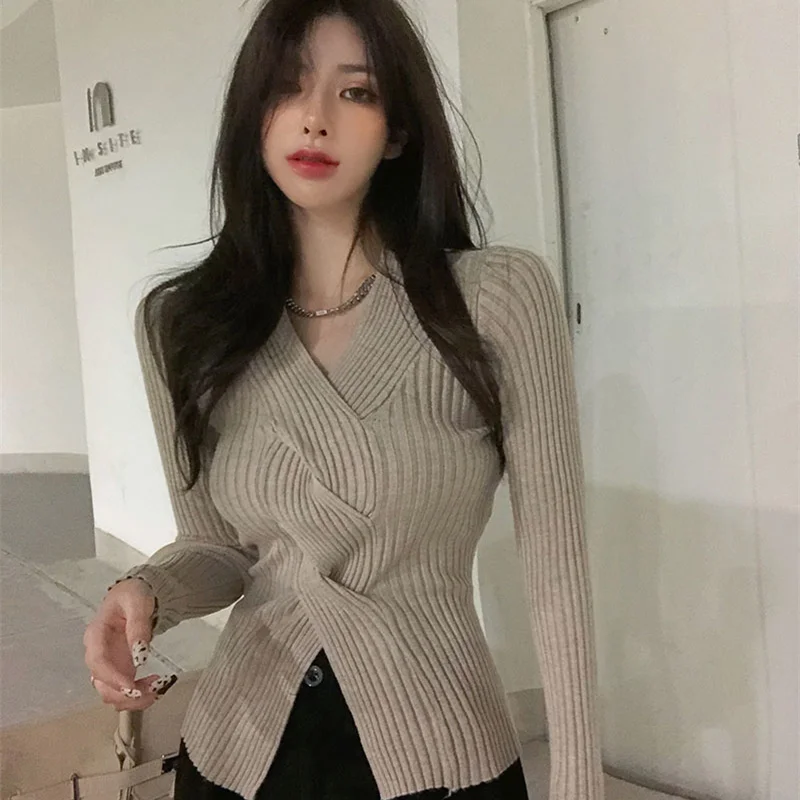 

Chic V-Ne Knitted Base irt Women's Autumn Winter Sle Slim Fit Sweater Trendy Outerwear Casual Commute Pure Color