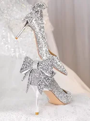 Buty dla kobiet 2024 Stilito Silver Damskie letnie obuwie ślubne Buty ślubne dla panny młodej Rhinestone Pointed Toe Super High Heel Diamond 39