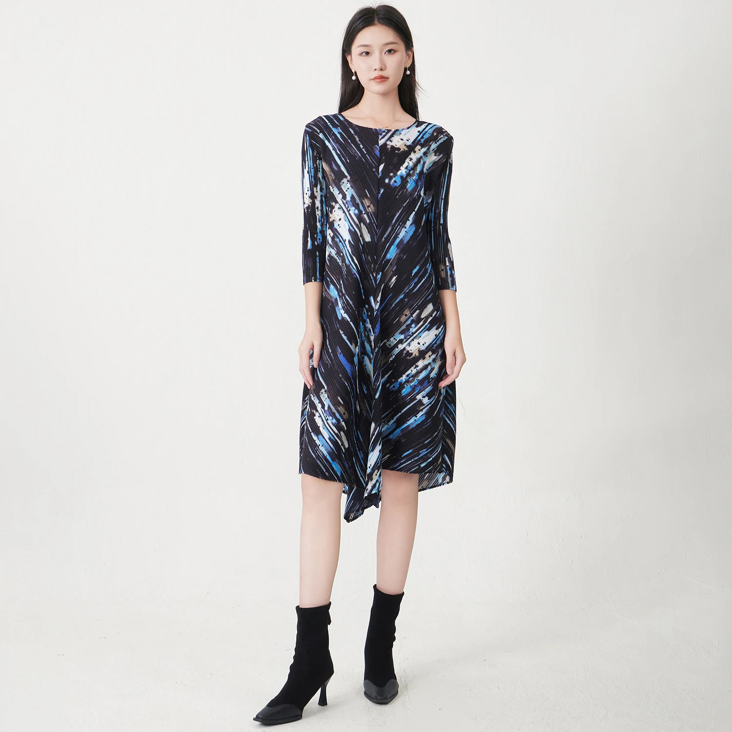 Commercio all'ingrosso del vestito irregolare dal vestito dalla stampa pieghettata del vestito di modo delle donne dei vestiti smocked all'ingrosso