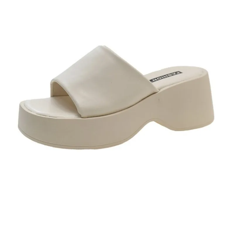 شباشب نسائية لصيف 2025 صنادل نسائية فاخرة جديدة ذات نعل سميك شباشب بمقدمة مربعة شرائح نسائية Zapatos