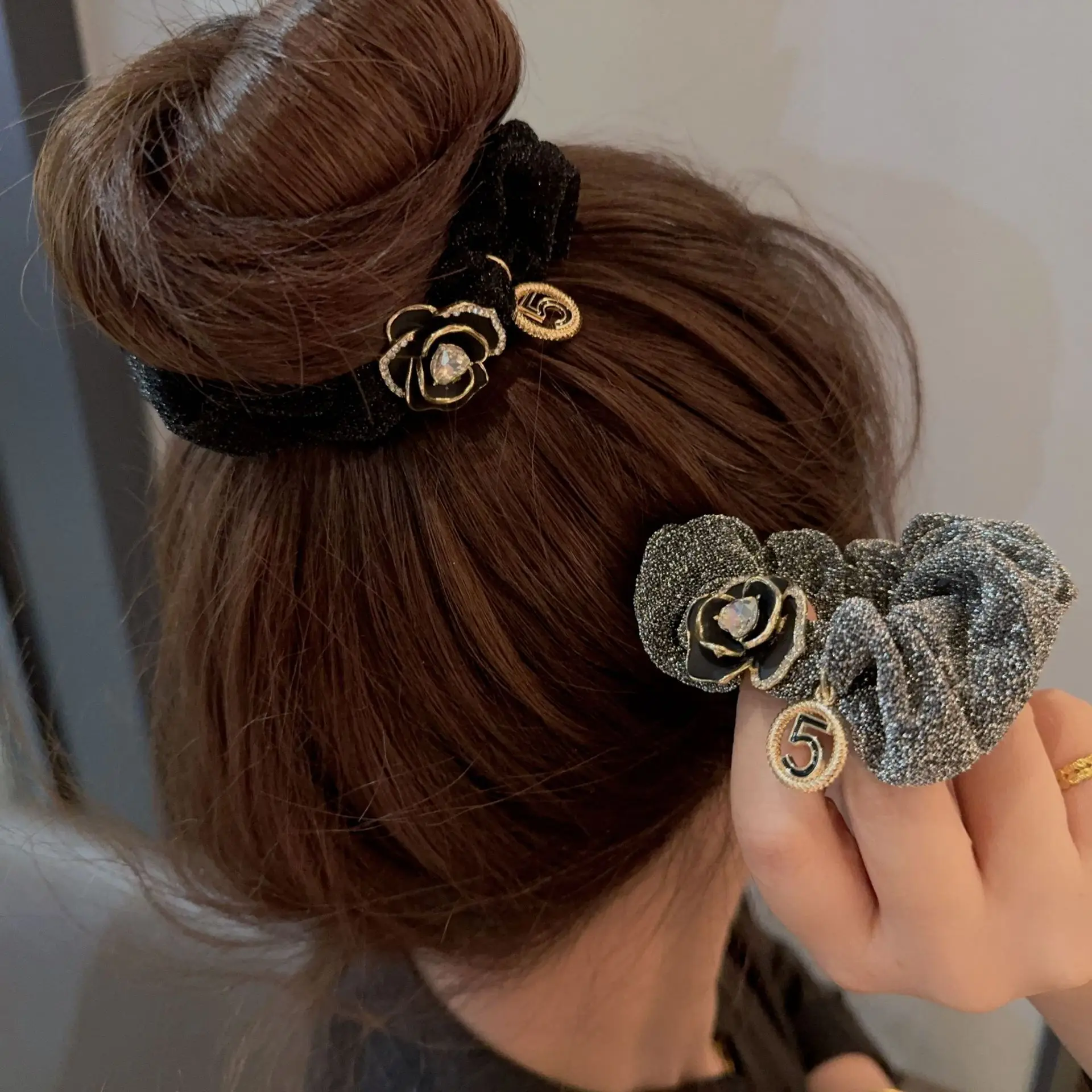 Black Gray Shiny Flannel Hair Bands Number 5 Headdress Women Scrunchies Rhinestone Camellia Velvet Flower Head Band Hair Ties