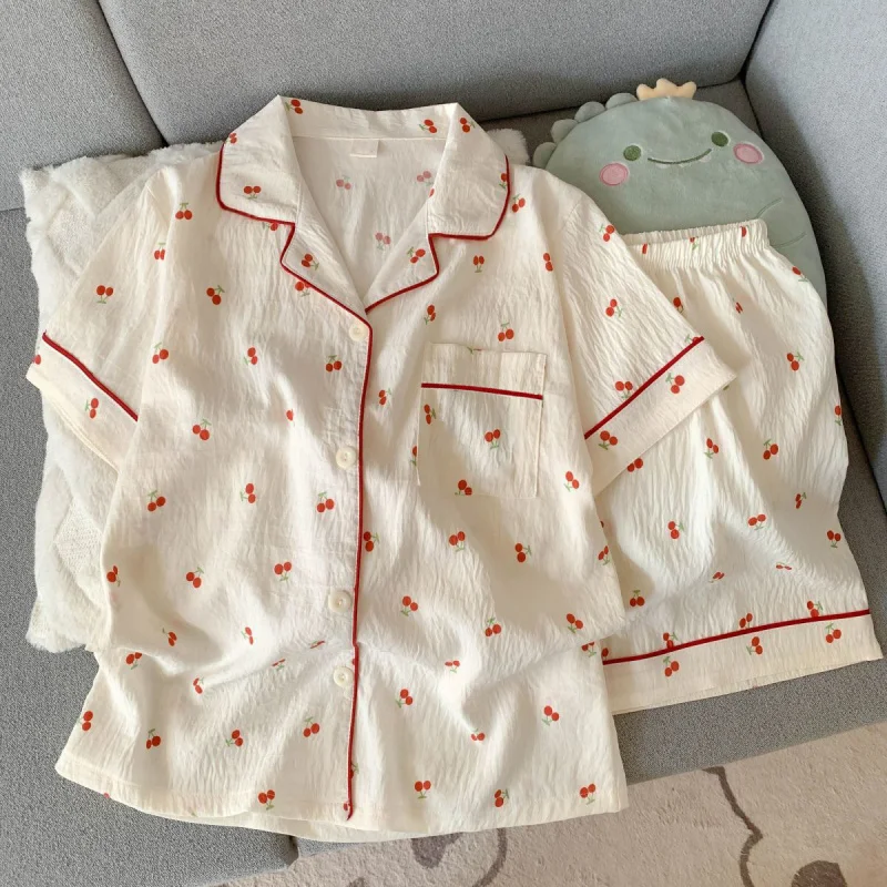 

2Summer short-sleeve pajama set for women, comfortable and trendy, shorts can be worn outside, home wear set