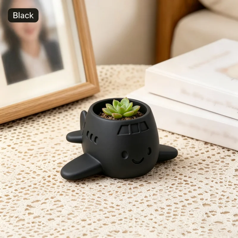 Smiling Face Airplane Mini Plant Pot,Novelty Succulent Planter For Photography Prop Balcony Desk Indoor Home Tabletop Ornament