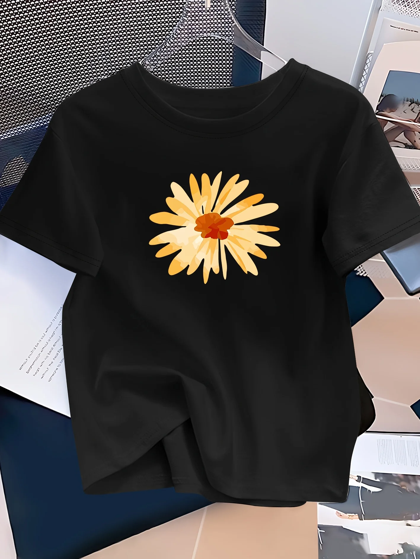 Mujer Casual elegante estampado de letras florales cuello redondo negro con flores amarillas transpirable no Harajuku manga corta Casual