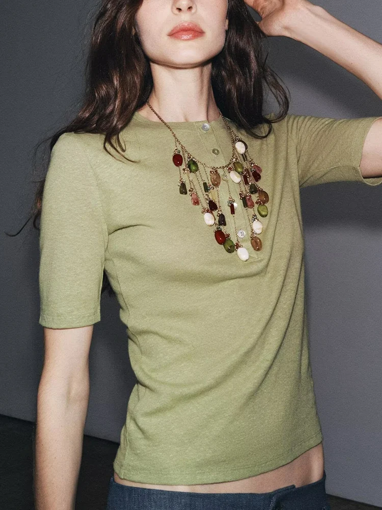 Nowa letnia kolekcja 2025 damska moda prosty okrągły dekolt prosty uniwersalny T-shirt z ozdobnymi guzikami do pracy elegancki...