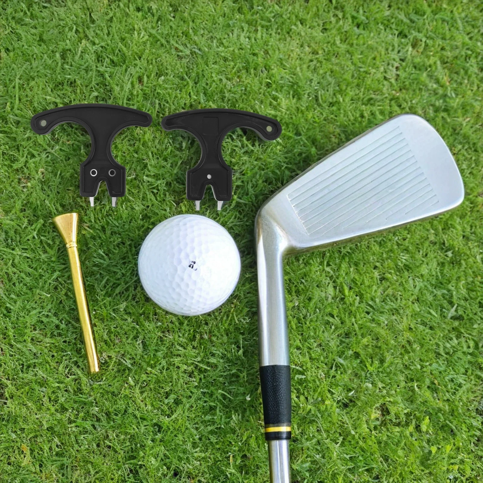 

4Pcs Golf Shoe Spikes Wrench Multifunction Cleat Tool Universal Compatibility Durable Construction Portable Design Quick