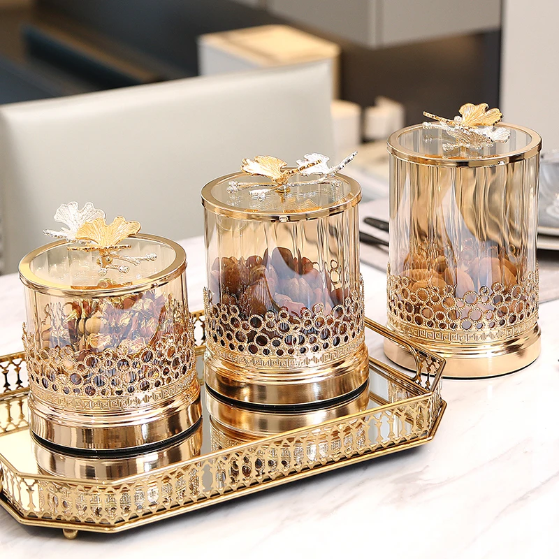 European-style Tan Crystal Glass Storage Jar with Lid Luxury Creative Home Storage Butterfly Candy Jar Living Room Ornaments