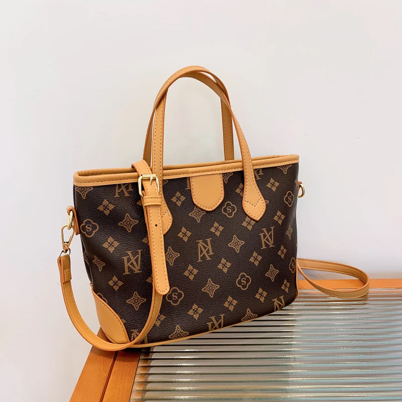 

Classic Elegant Crossbody Bag For Ladies, Leather Handbags With Tote Option, Luxury Brand By Famous Designer