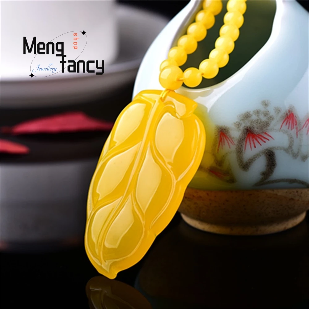 

High - Grade Simple Men 's And Women 's Beeswax Amber Leaf Pendant Chain Fashion Jewelry Best Selling Popular Exquisite Elegant