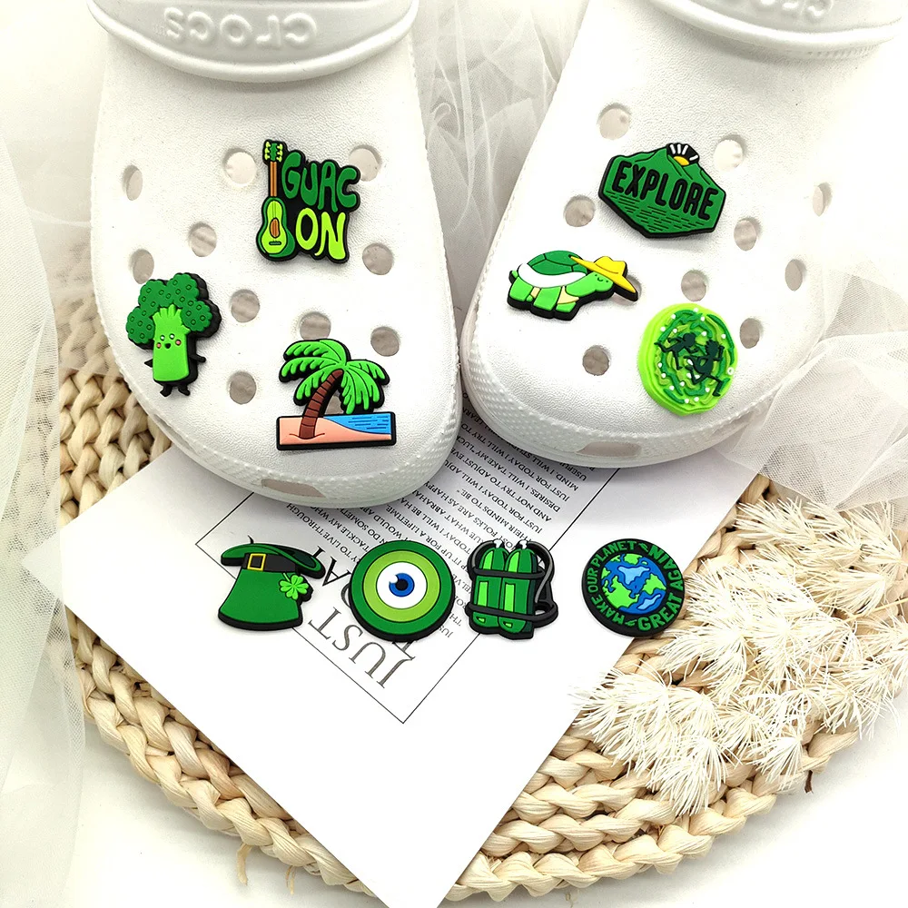 

Shoe Charms Accessories for Crocs Cute Cartoon Green Small Fresh Shoe Flower Buckle Beach PVC Soft Rubber Decorative Buckle