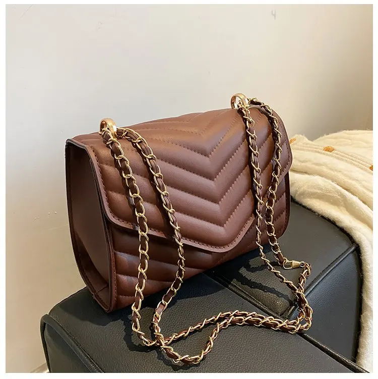 Schicke Umhängetasche aus Pu-Leder, goldfarbene Hardware, vielseitiger Kettenriemen, klassische Luxus-Tragetasche für Damen im Alltag – Detail 34