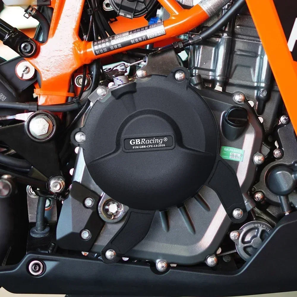 ل KTM RC 390 2022-2024 و 390 Duke 2022-2023 GBRacing غطاء المحرك حامي مجموعة