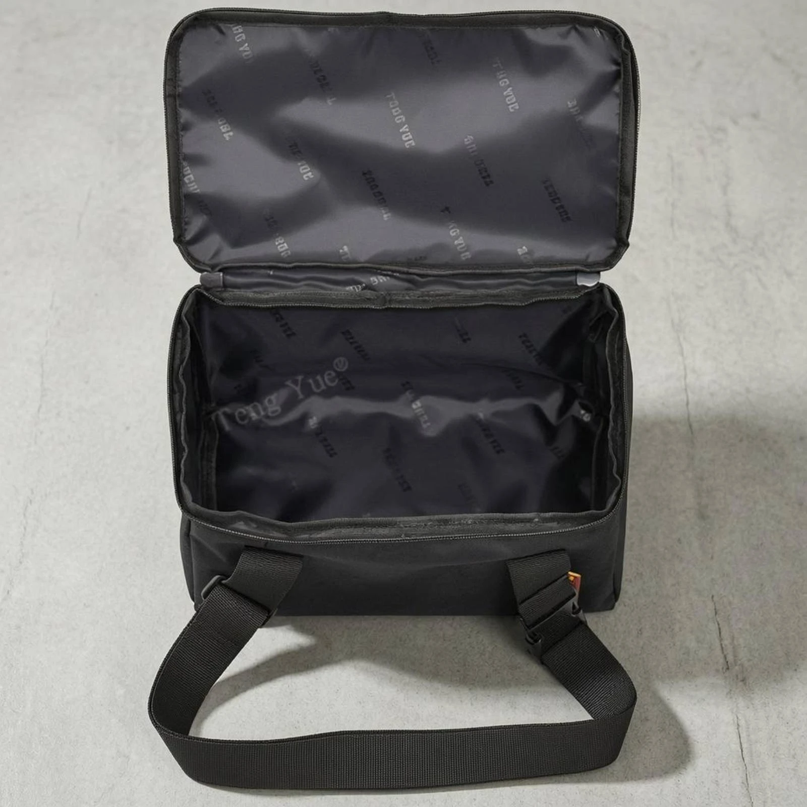 

Car Stop Device Bag 600D Oxford Cloth Zippered Storage Bag Black Soft-Sided