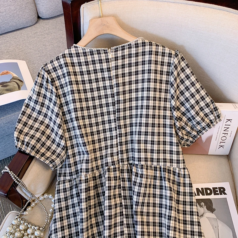 Plus-size women's summer casual black and white check dress Lace applique design French dress polyester fabric loose comfortable