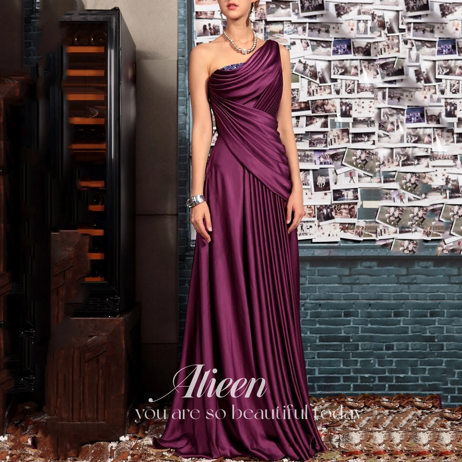 Vestidos cetim roxo Aileen para mulheres, ombro inclinado, vestidos de baile, vestido de noite formal, Liquidação, luxo, 2024, à venda