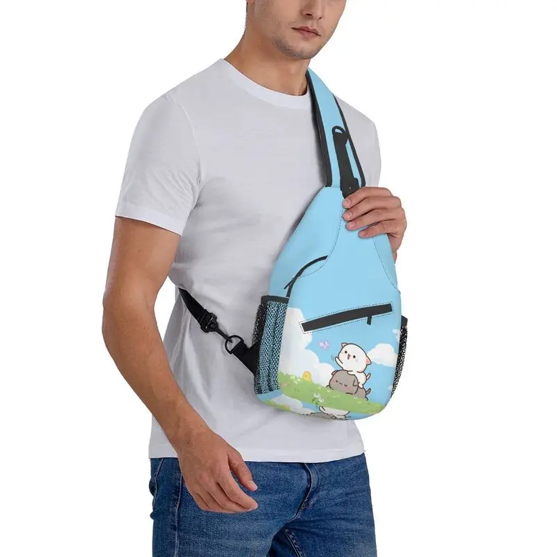 Mochila Crossbody Peach e Goma Sling para homens, bolsa de ombro personalizada Mochi Cat dos desenhos animados, mochila para ciclismo