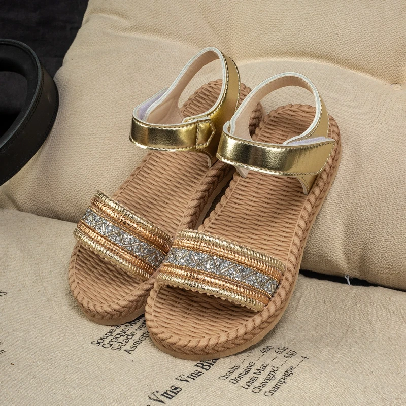 

Simple Retro Girl Sandals 2025 Summer New Kids Roman Sandals Comfort Versatile Girls Beach Shoes Anti Slip Child Woven Flat Shoe