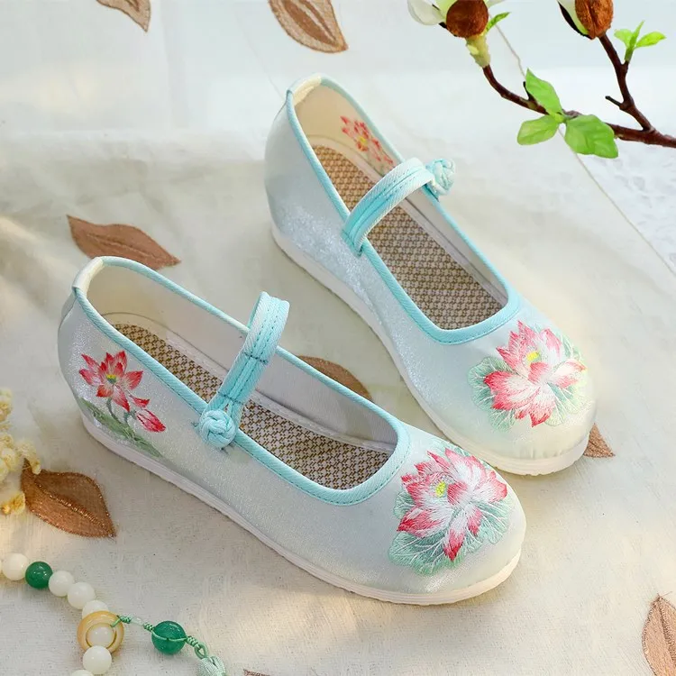 2026 Women's White & Green Lotus Embroidery Wedge Heel Mary Jane Shoes Oriental Style Chinese Hanfu Shoes Casual Pumps Q-240 - view 2