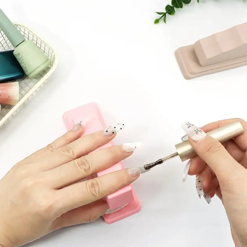 1 STKS Zachte Siliconen Nail Art Vinger Ondersteuning Stand Rest Houder Voor Gel Polish 3D Schilderij Tekening Coating Salon Accessoires