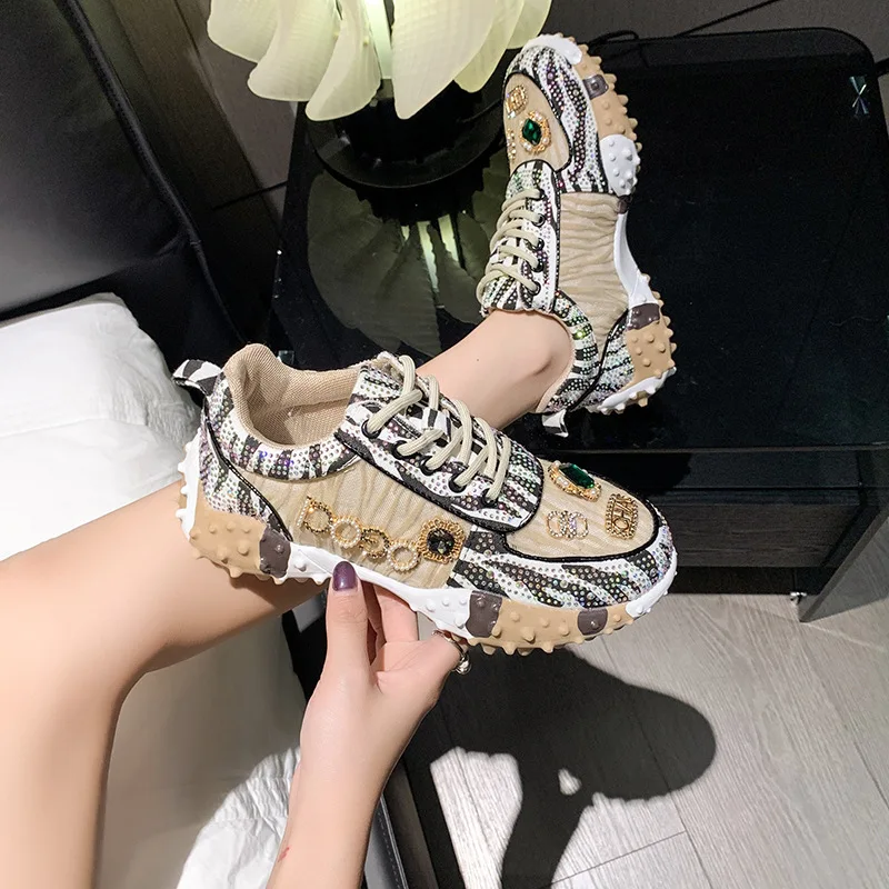 Zapatillas sepatu lari Platform luar ruangan wanita, sepatu Sneakers mewah berlian imitasi kasual jaring desainer untuk wanita