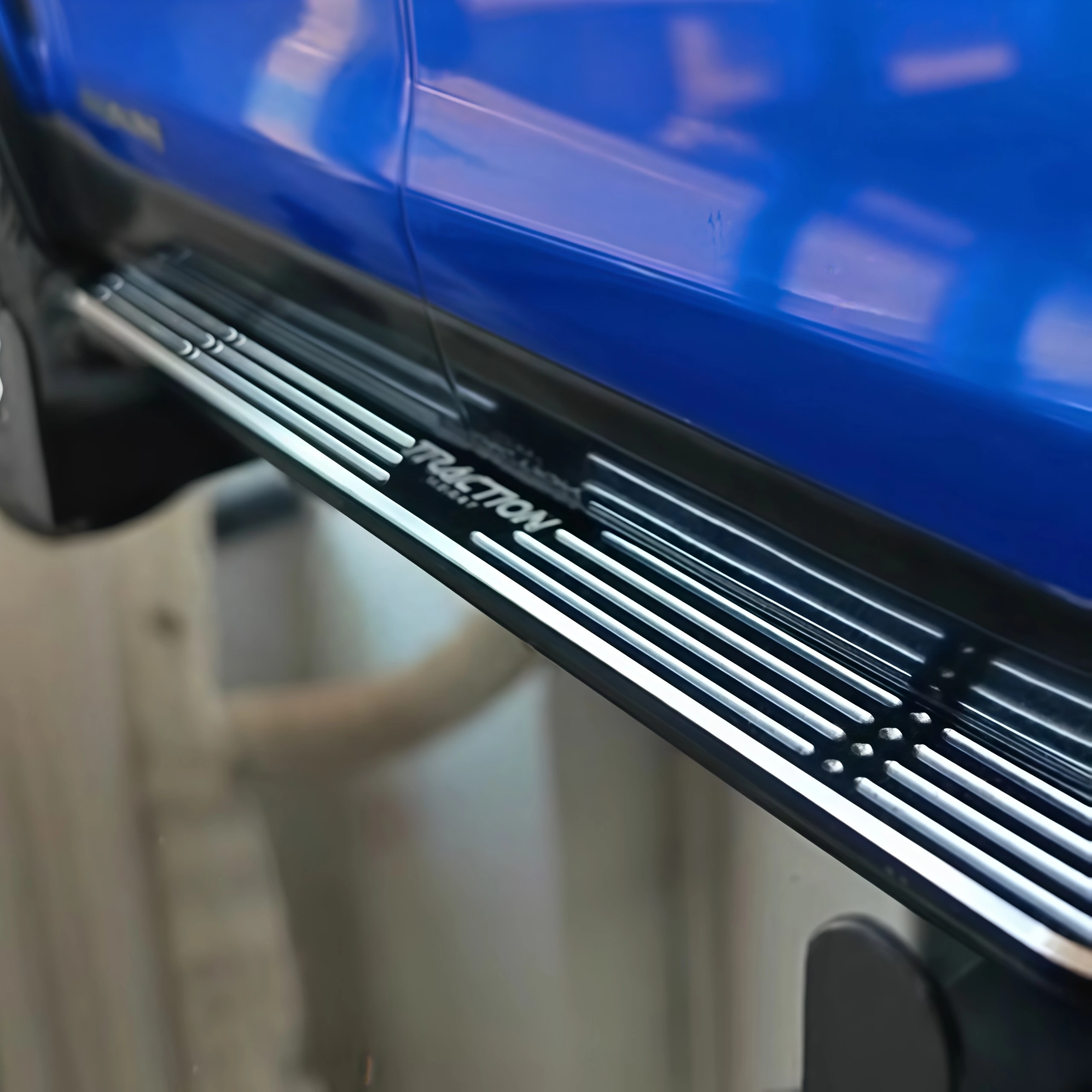 ชุดแป้นเหยียบด้านข้างแบบโลหะสำหรับ KM TH01546 T-rex Scale RC Crawler Car อะไหล่เสริม