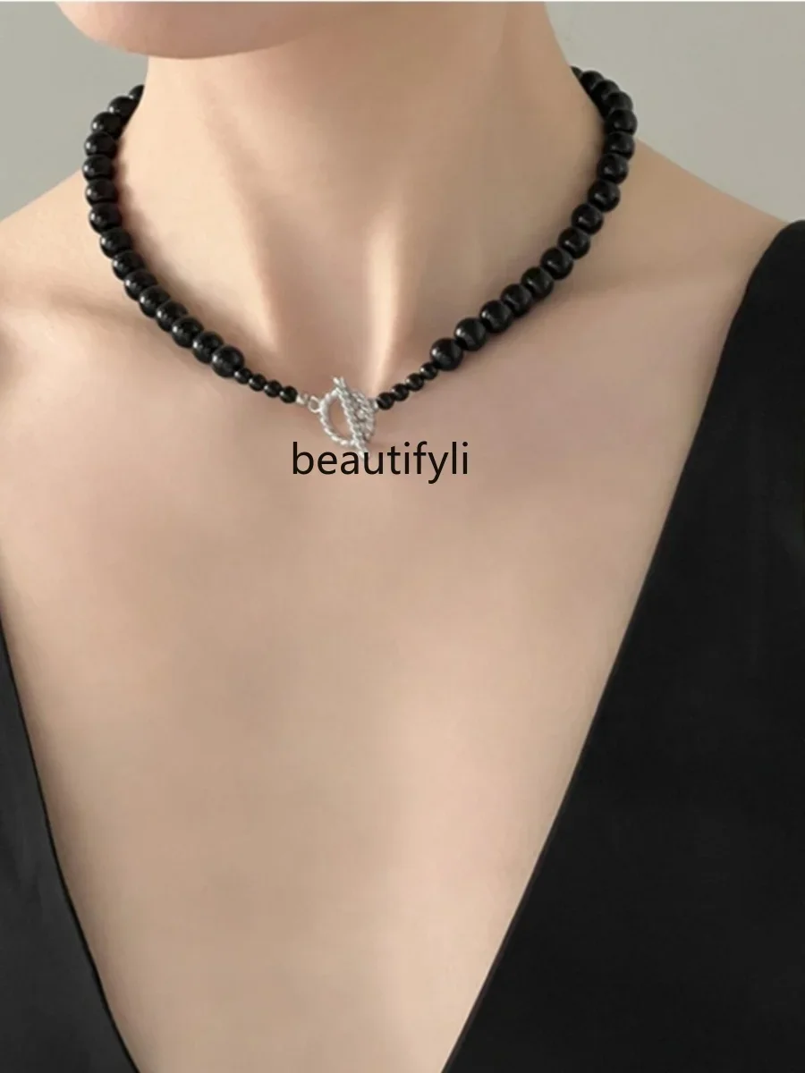 Black agate beaded twist necklace high-end unique temperament retro collarbone chain