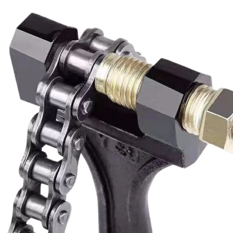 Versatile Chain Breaker All-Terrain Vehicle Universal Chain Breaker Tool Durable Steel 420-530 Chain Easy DIY Repair Motorcycle