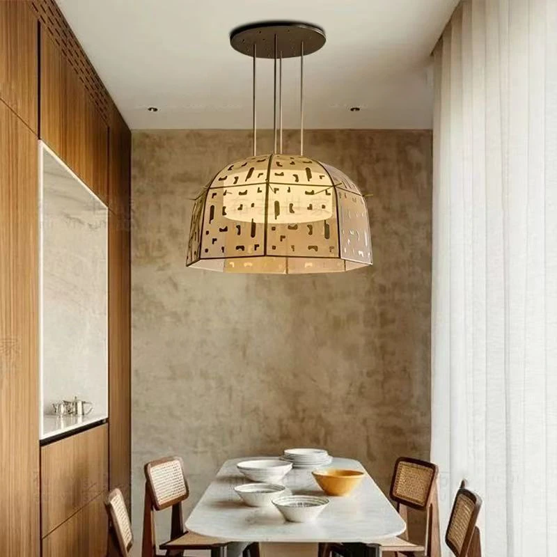

2025 New Customized Creative Pendant Classic Oriental Lantern Pendant Hotel Hand Embroidered Decorative Lighting Fixtures