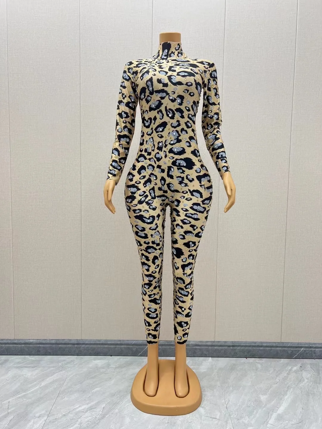 

Gold Rhinestones Spandex Leopard PatternJumpsuit Sexy Dancer Performance LeggingsBirthday Celebrate Club Outfit baowen C024